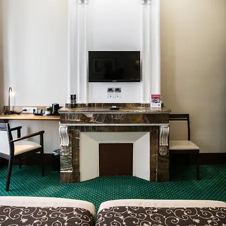 Szálloda Heliot, Cosy Places By Charme & Caractere